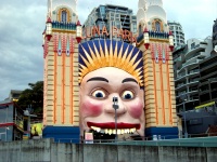 Sydney - Luna Park