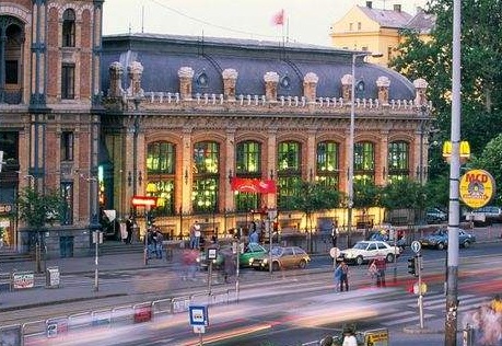 Nyugati Train Station