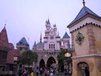 Hong Kong Disneyland - Snow White's Castle