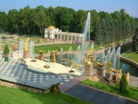 St. Petersburg PeterHof Palace Scenes